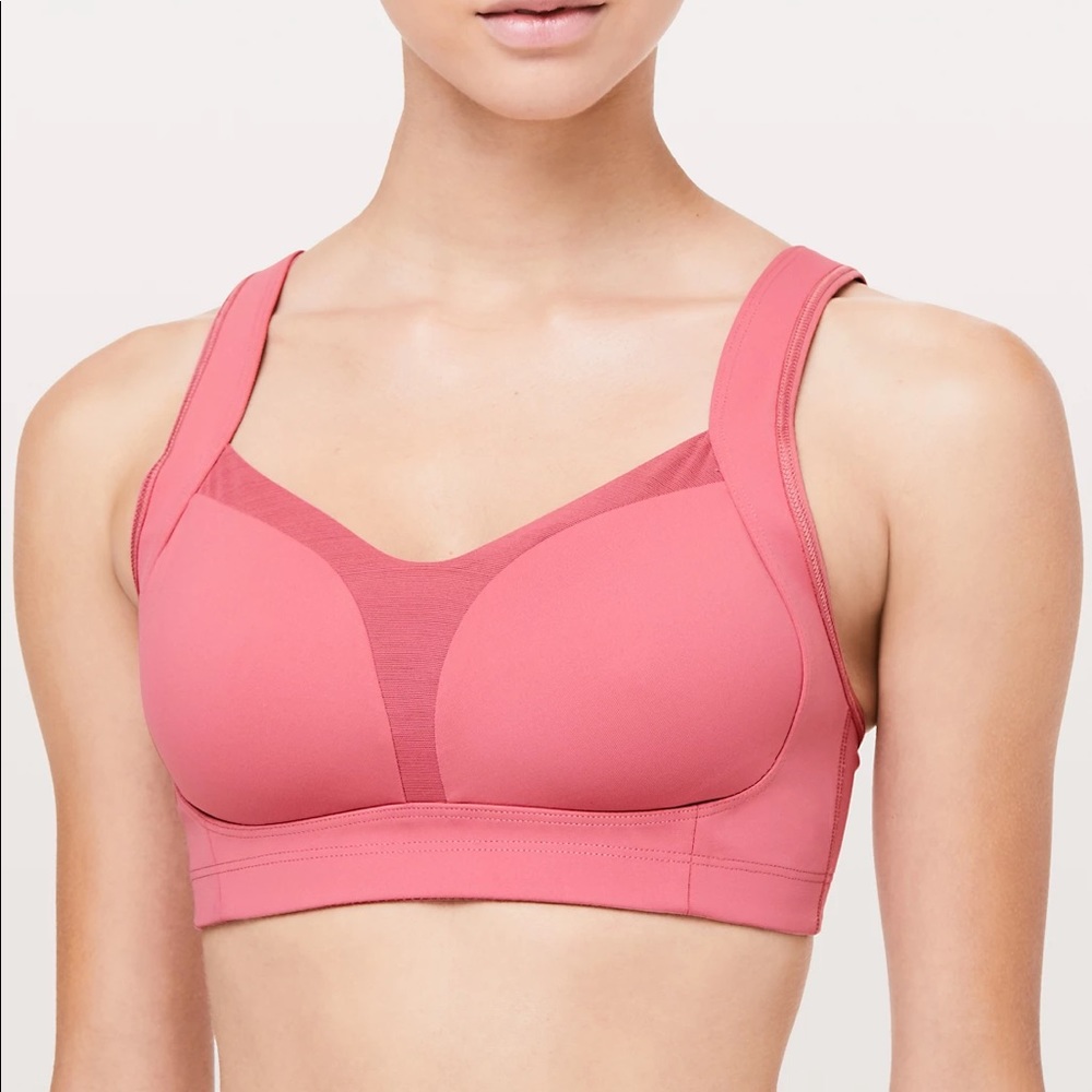 Lululemon, Ta Ta Tamer III sports bra